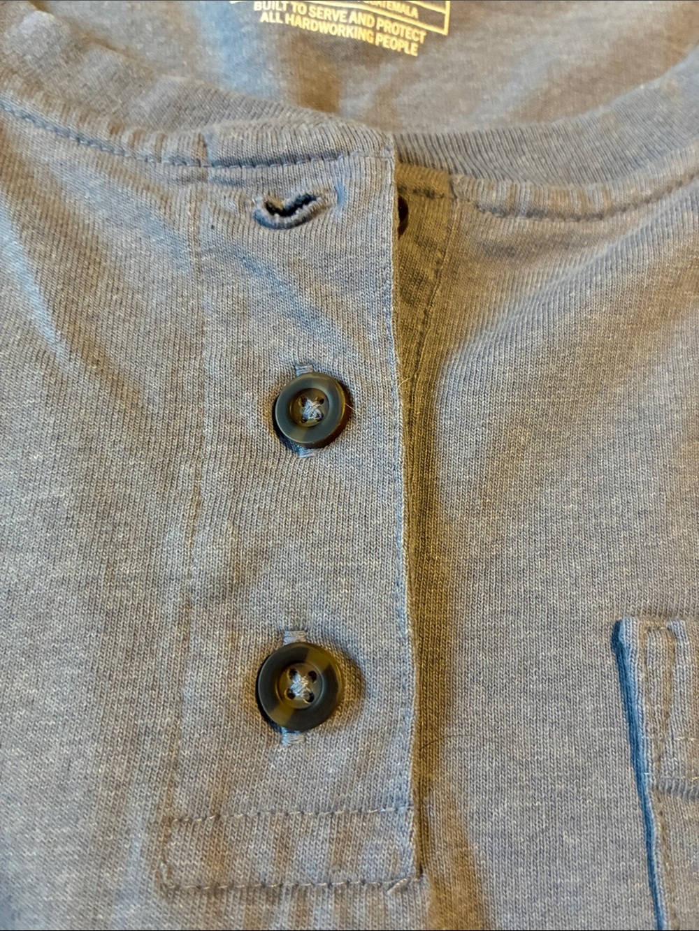 Carhartt woman’s Short-Sleeve Henley Pocket Tee in Heather Blue - Picture 4 of 5